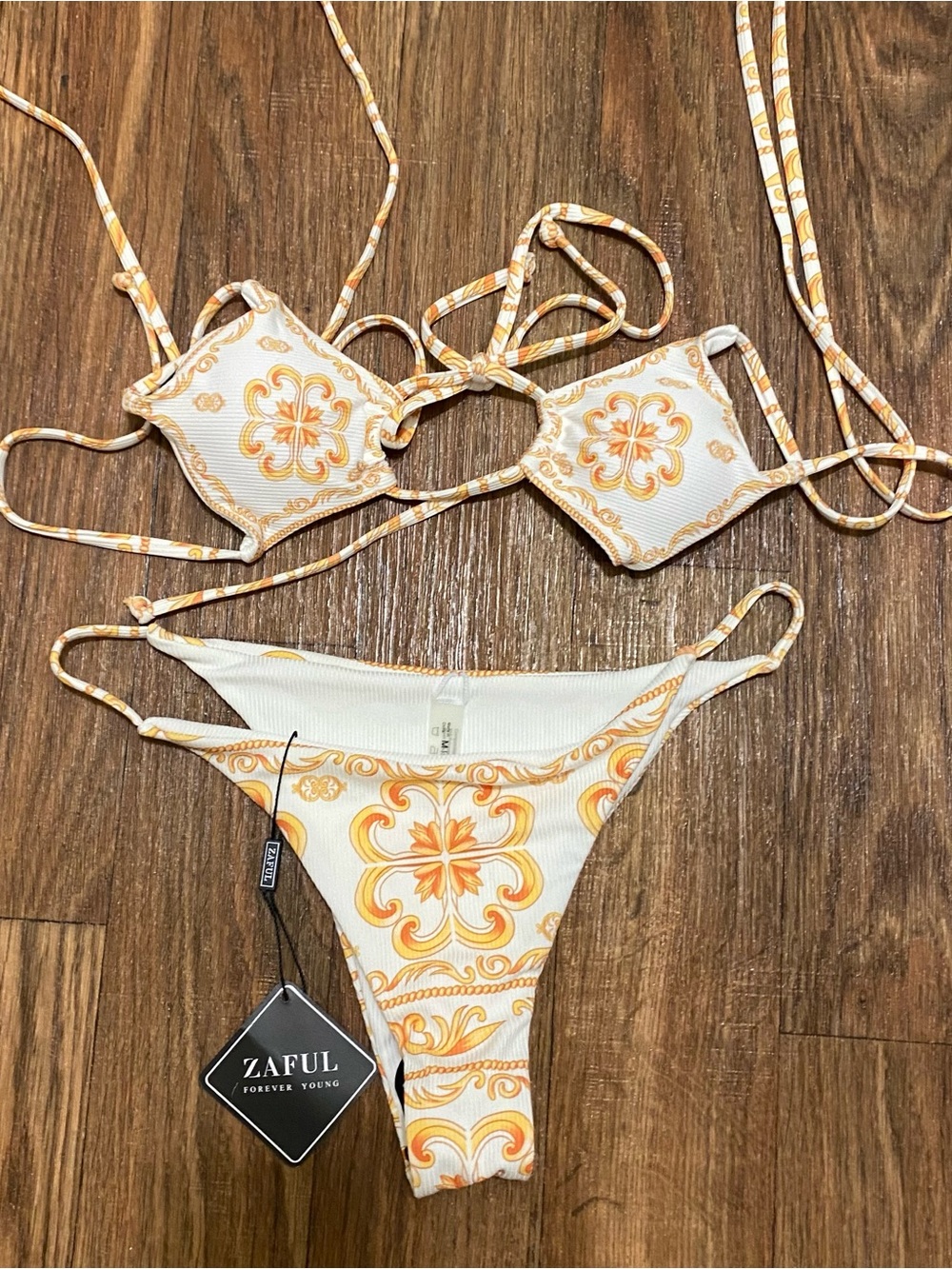 Zaful Juniors M Medium 2 Pc Bikini Swim Suit Baroque White Yellow Orange NWT New